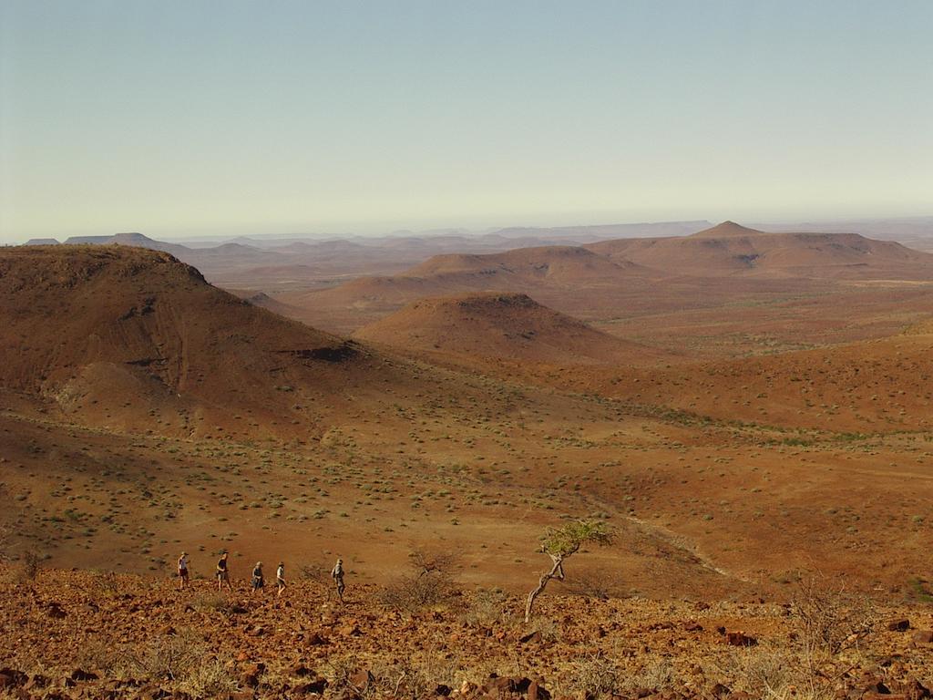 Etendeka Mountain Camp Damaraland Eksteriør billede